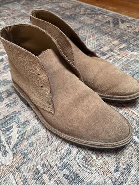Women's Suede Lace-Up Boots in Taupe